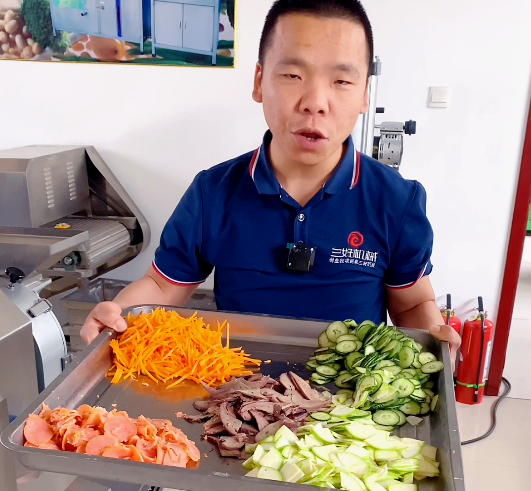 切菜機(jī)四大缺點(diǎn)敢說才有突破：七大創(chuàng)新打破熟食切菜機(jī)單一化
