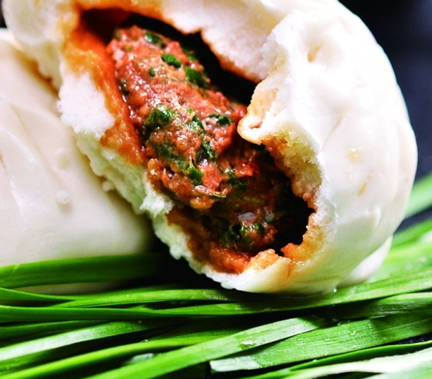 開包子鋪是先學技術，還是先買包子機