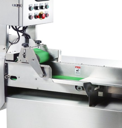 切菜機(jī)傳送帶設(shè)計(jì)缺陷 切菜機(jī)傳送帶設(shè)計(jì)缺陷