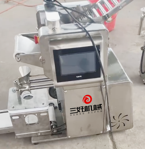 期盼已久的“包子餃子一體機”坐著飛機趕來了