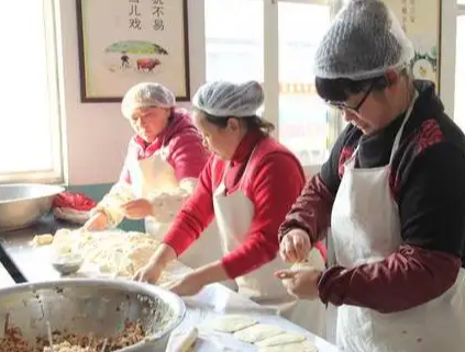 開包子鋪是用人工還是用機器 開包子鋪是用人工還是用機器