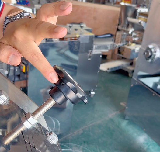 面條機刻度手柄怎么調節 面條機刻度手柄怎么調節