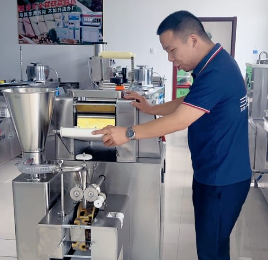 三好智能化餃子機(jī) 三好智能化餃子機(jī)